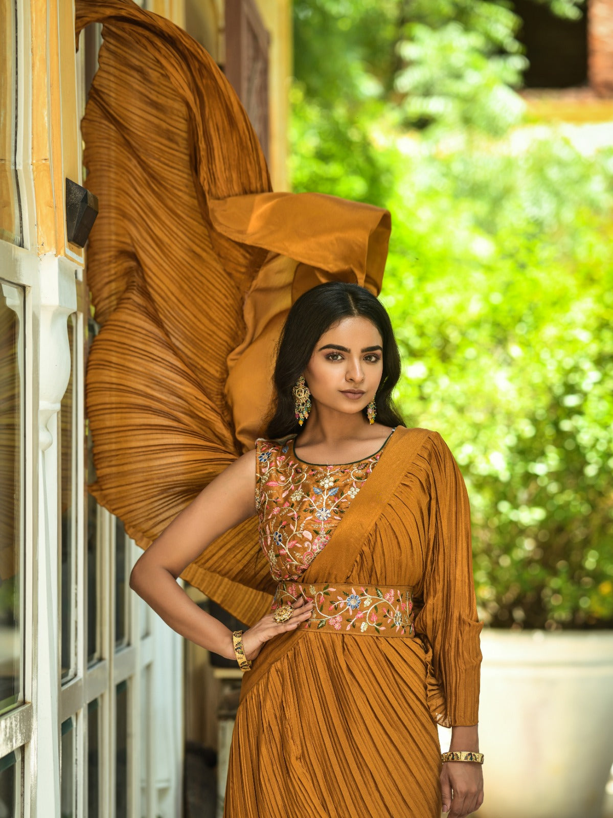 Chinnon Fabric With Half Half Crush Pleated Musturd Colour Party Wear Saree_teeya