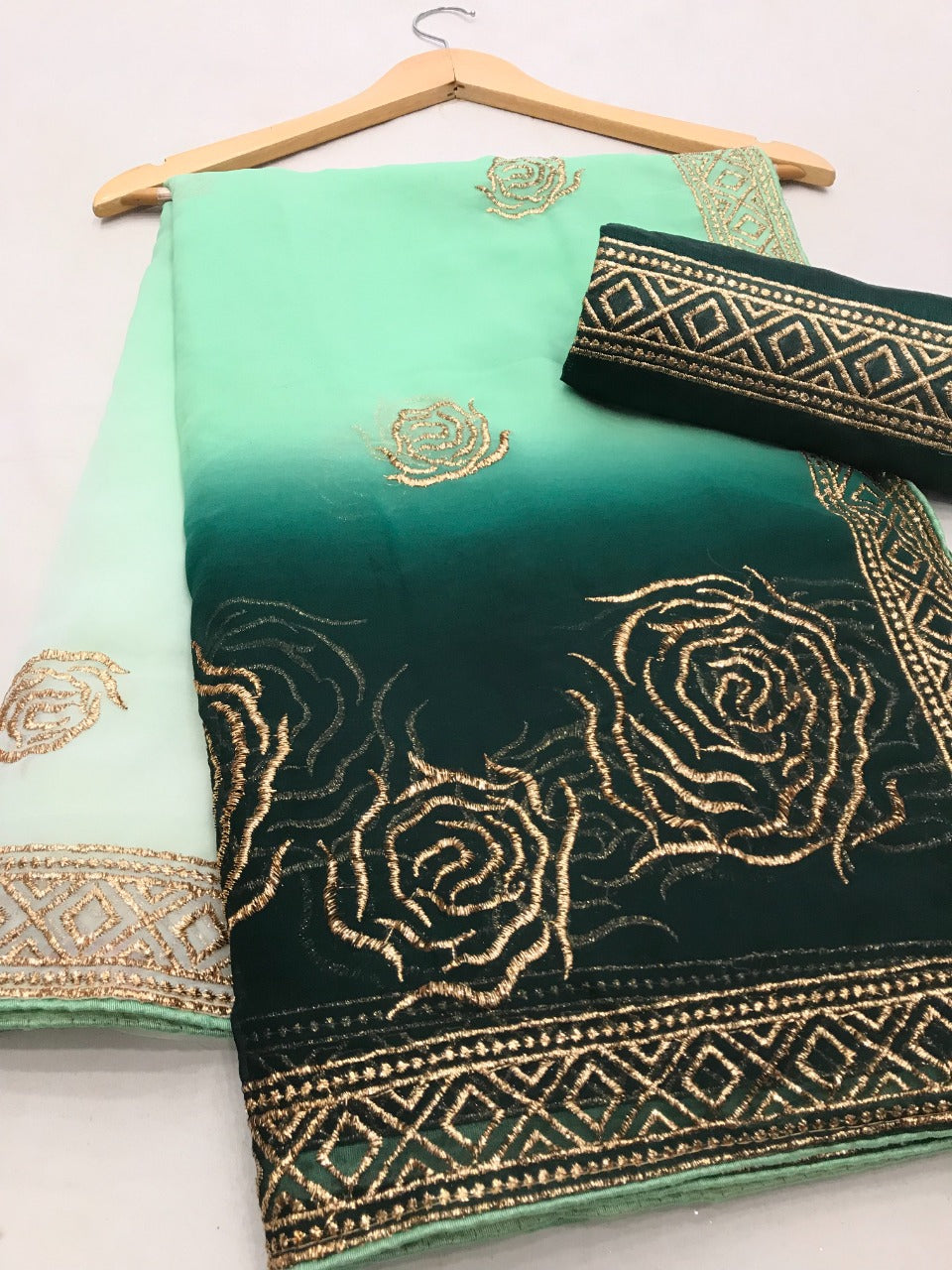 Party Wear Shaded Georgette Zari Embroidered Work Saree Blouse