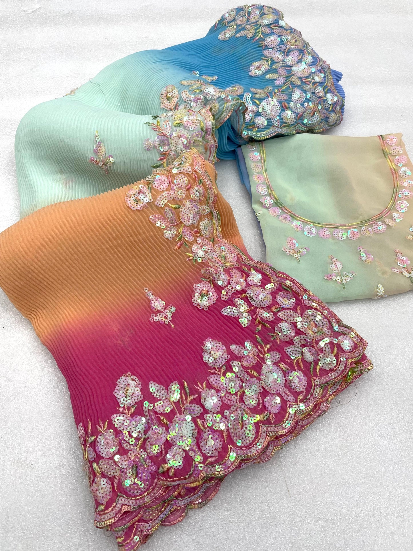 Wedding Wear Heavy Georgette Crush C Pallu Saree Blouse