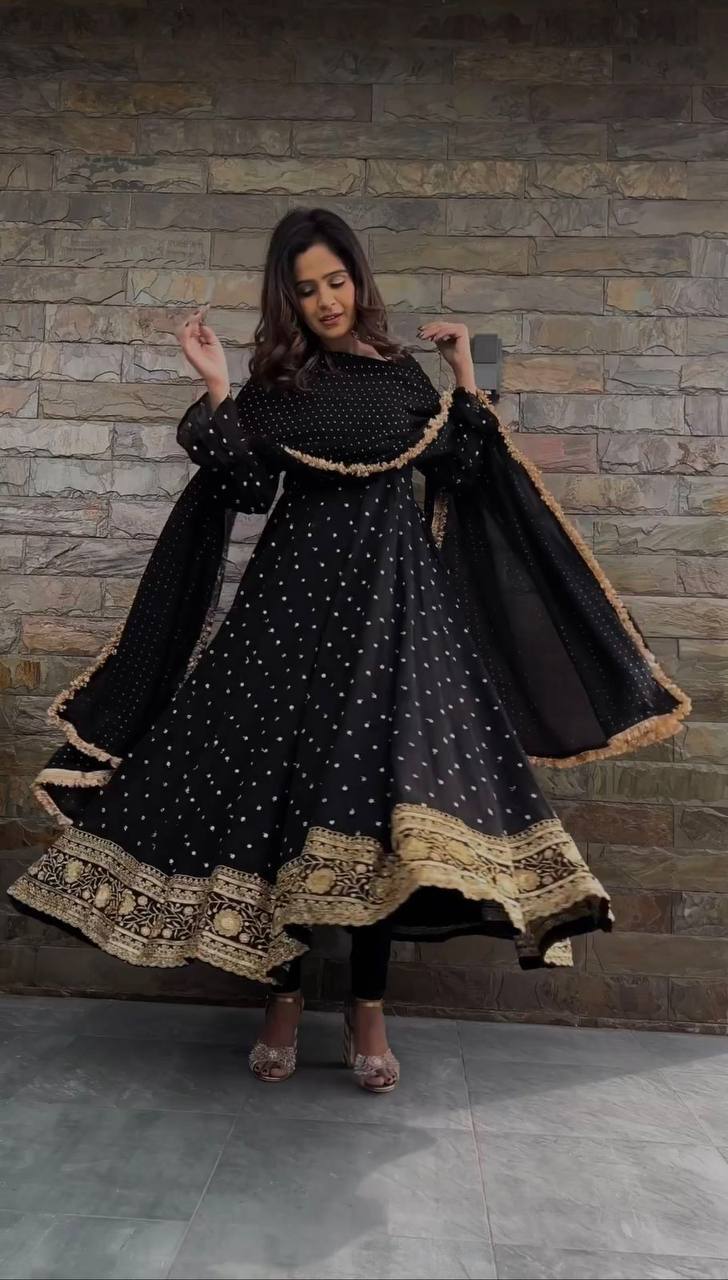 Amazing Black Colour Georgette Fabric Thread Work Anarkali Suit