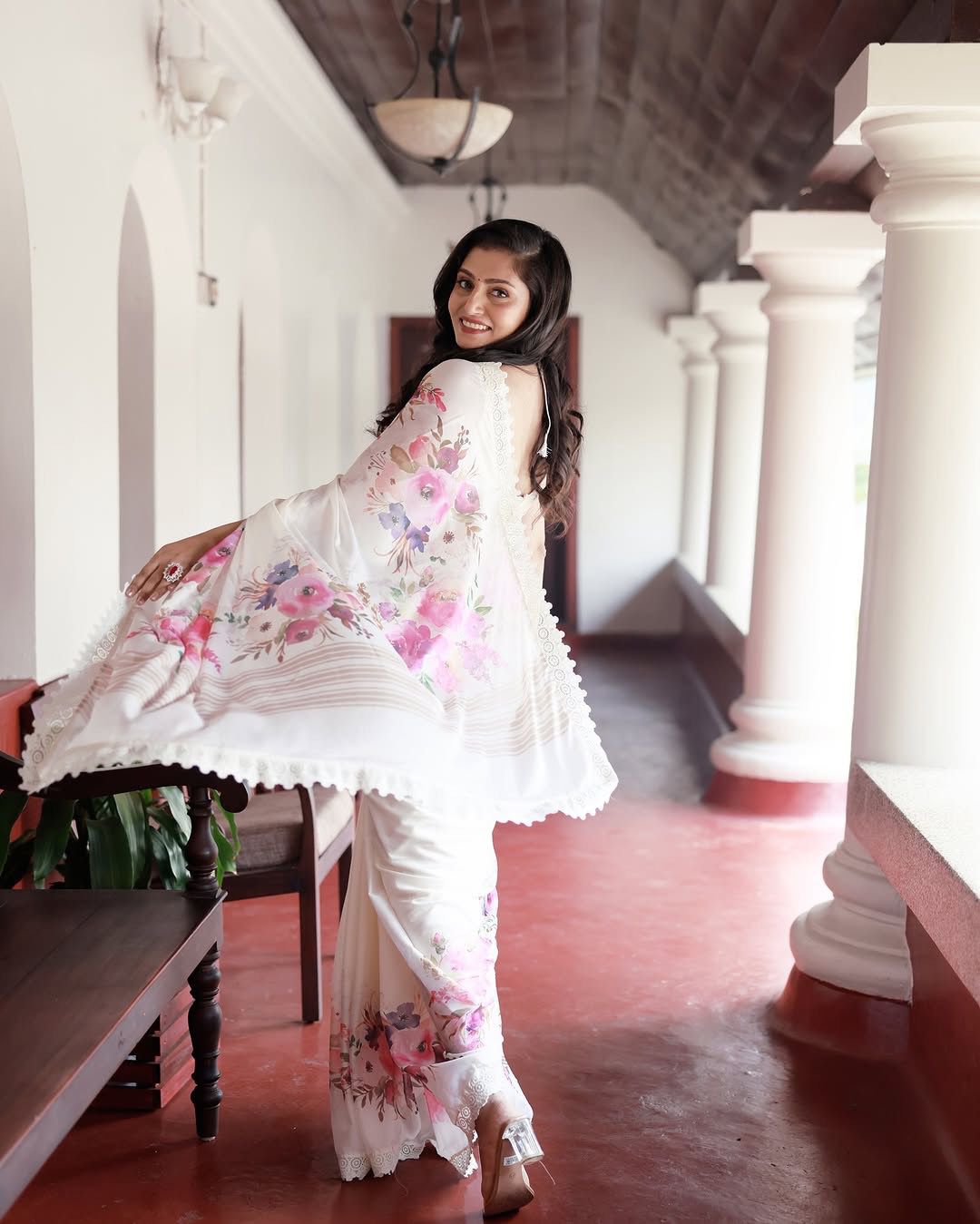 White Flower Print Georgette Saree With Lace Border