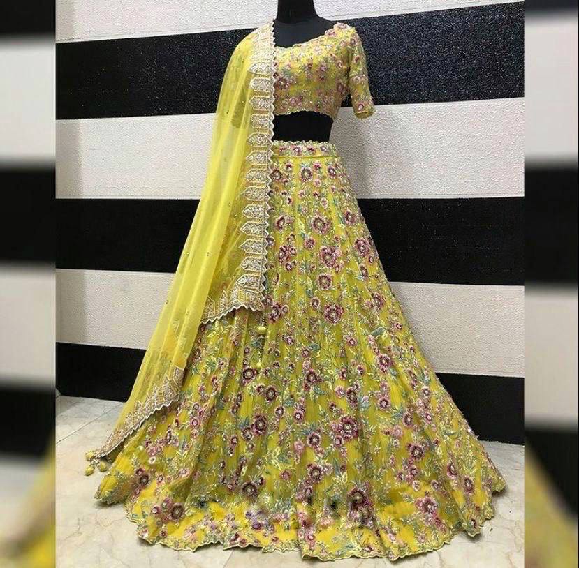 Floral Work Organza Silk Mehndi Wear Designer Lehenga