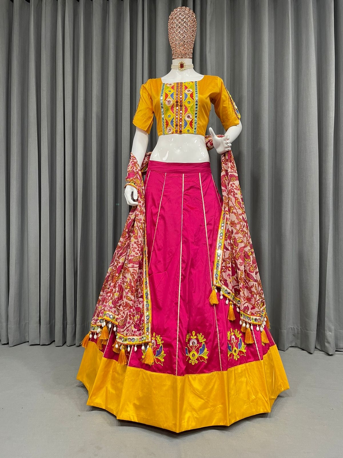 Bewitching Rani Pink Color Smoth Tapeta silk Real Mirror Chinestich Work Lehengha